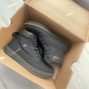 •Dr.Marten’s Maelly boots SZ 7